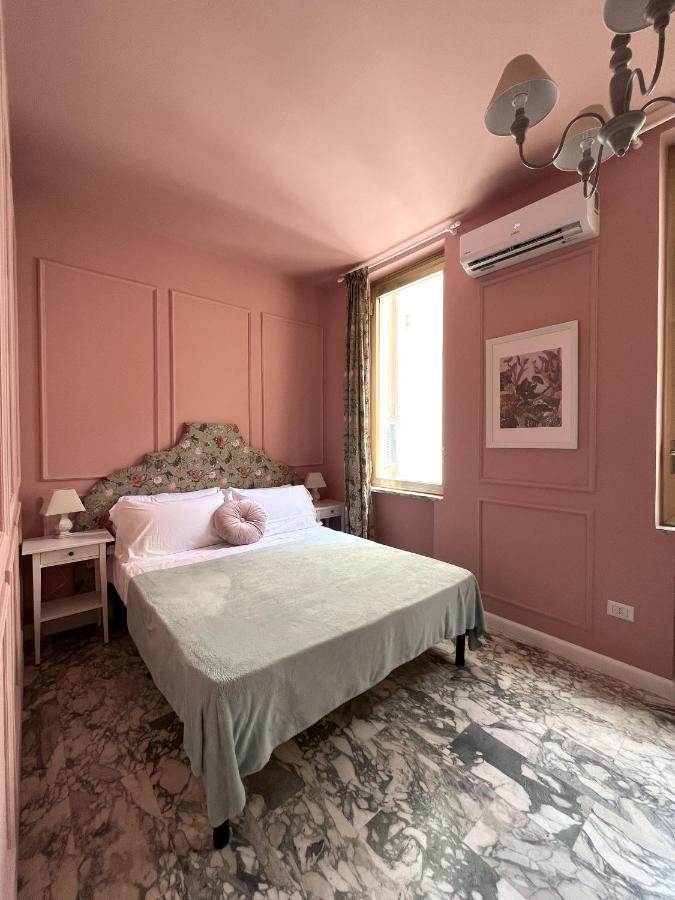 Marion - Holiday Houses Наполи Екстериор снимка